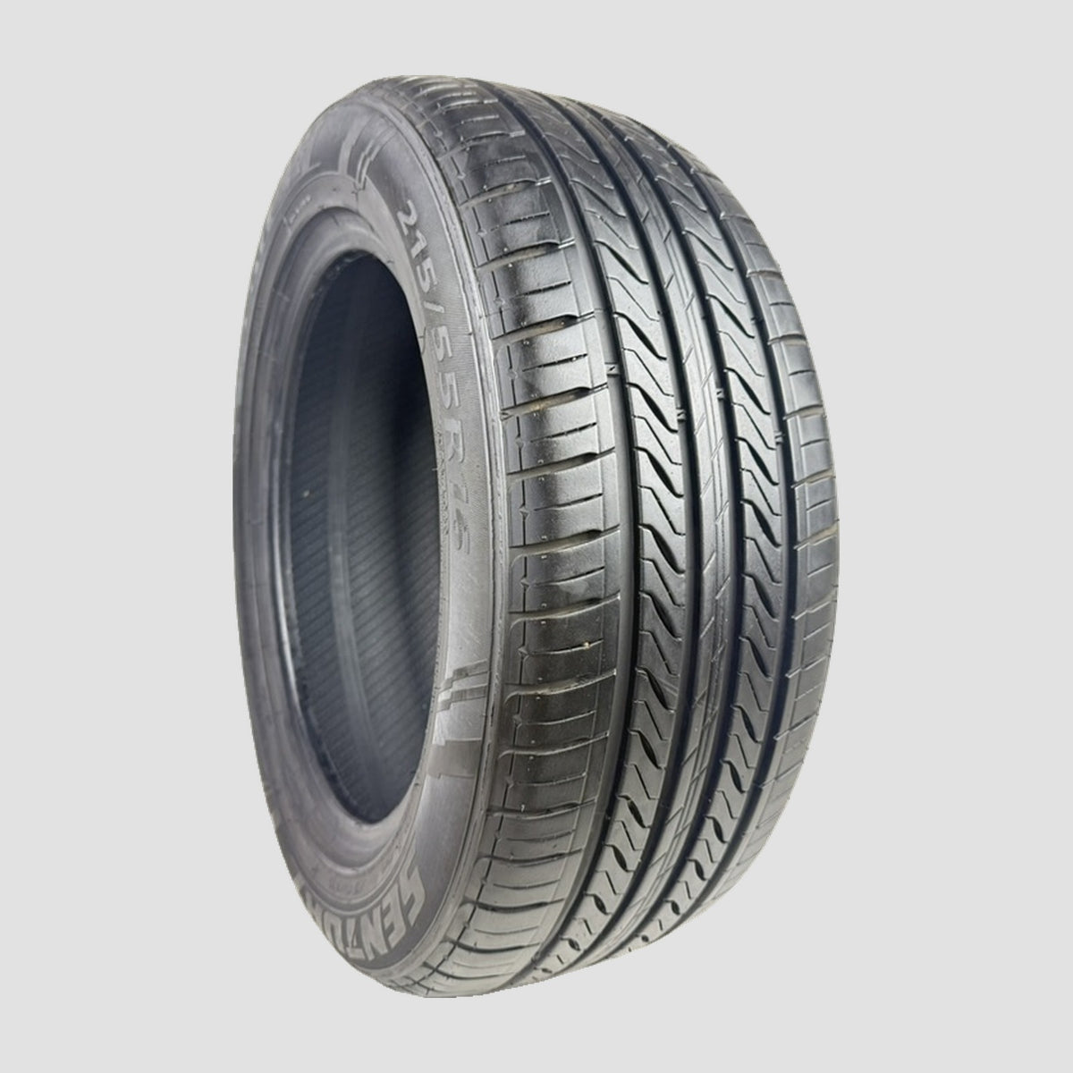 Tire 1600751
