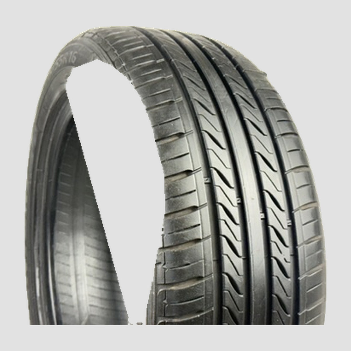 Tire 1600752