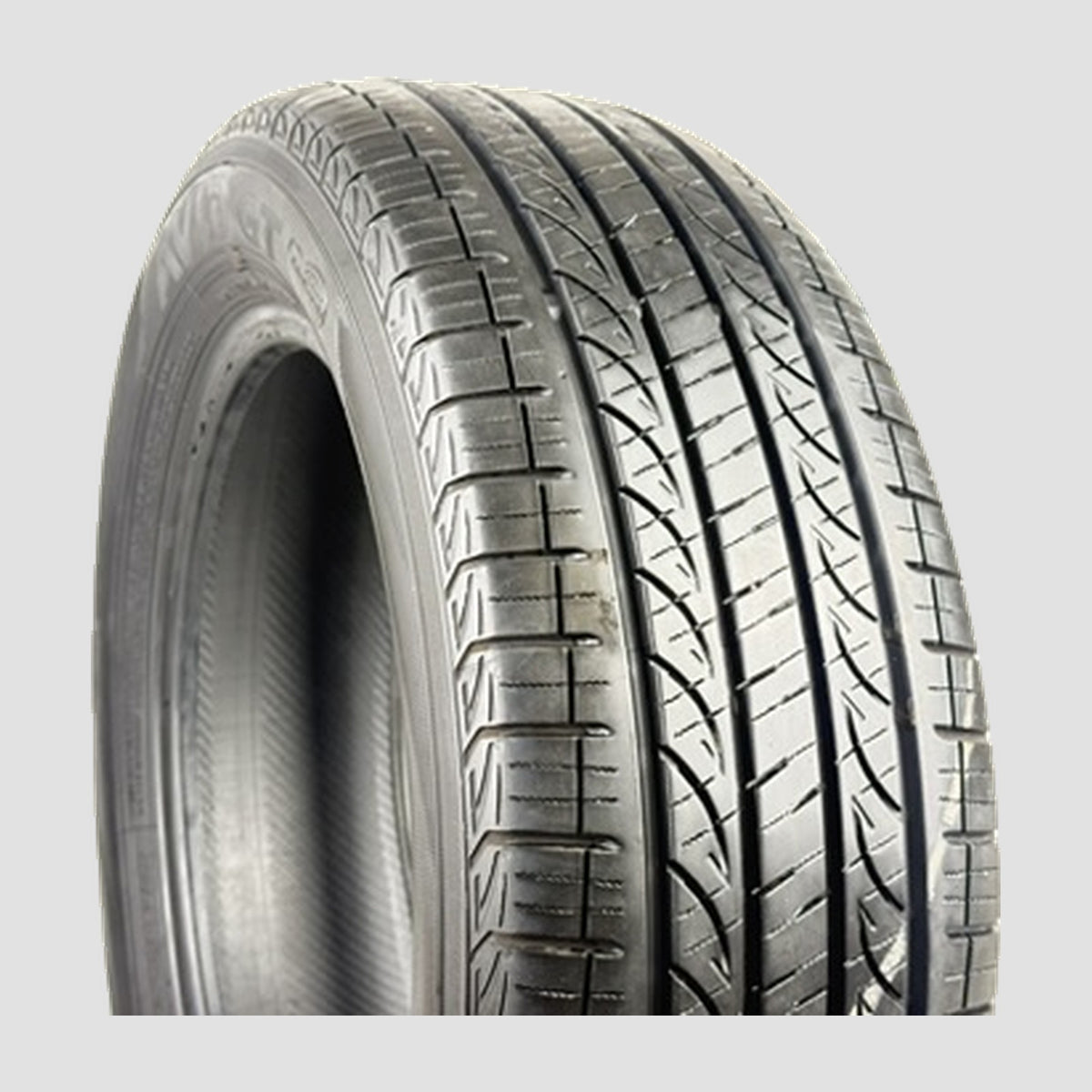 Tire 1600754