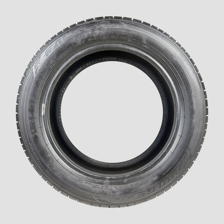 Tire 1701352