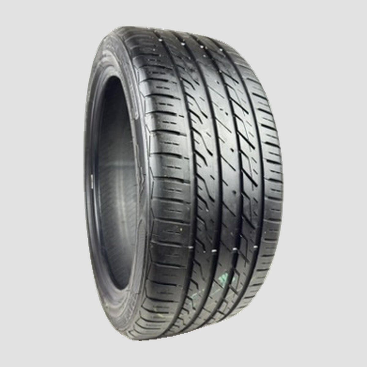 Tire 1701355