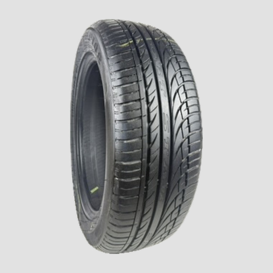Tire 1701358