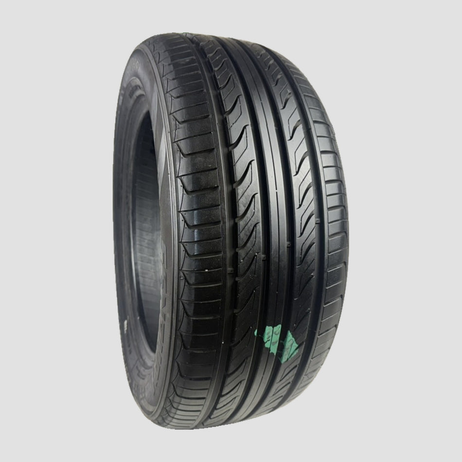 Tire 1701368