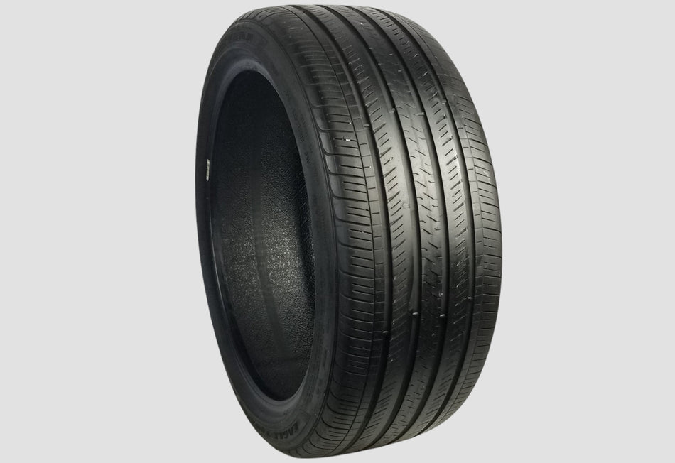 Used P235/40R19 Goodyear Eagle Touring Tire 235 40 19 96V 2354019 R19 5/32