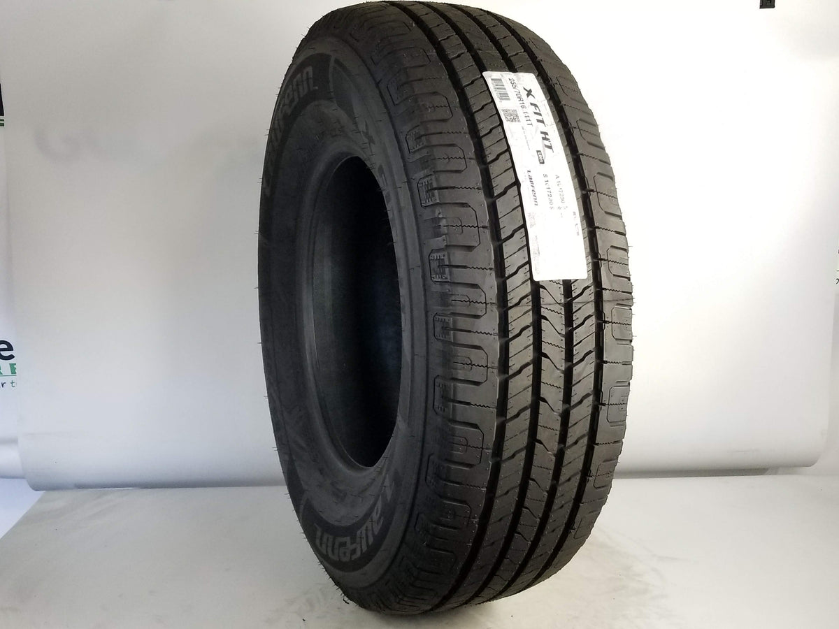 Laufenn X FIT HT Tire 245 75 16 120/116S R16