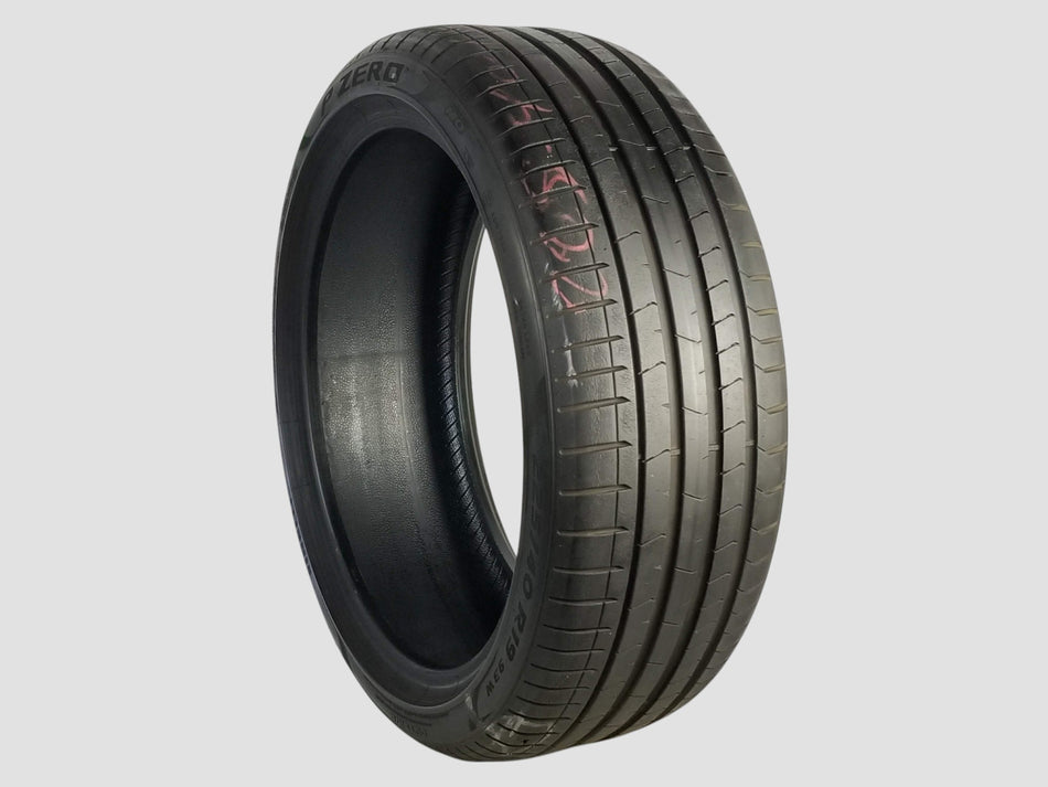 Used P225/40R19 Pirelli Pzero PZ4 MO Tires 225 40 19 93W 2254019 R19 7/32