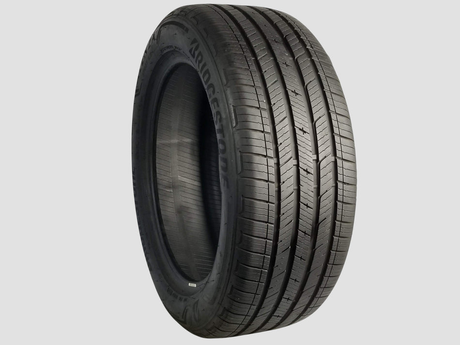 Used P255/50R19 Bridgestone Alenza Sport A/S Tires 255 50 19 107T 2555019 R19 8/32