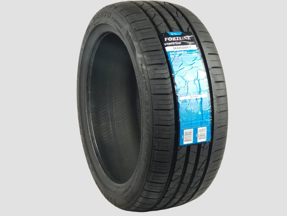 Set of 2 — NEW 235/40R18 Fortune Viento FSR702 Tire 2354018 95Y 235 40 18 R18