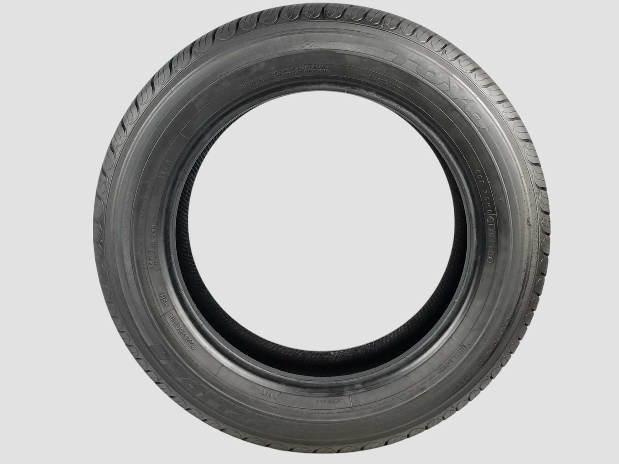 Pre-Owned P225/60R18 Toyo Eclipse Tire 225 60 18 99H 2256018 R18 9