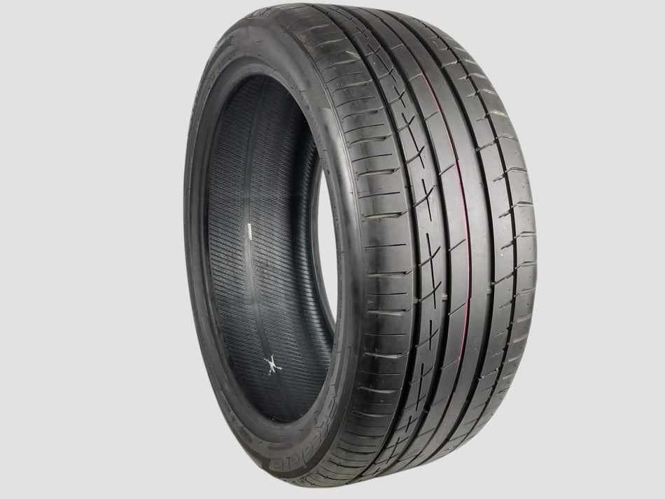 Used P285/40R22 Accelera Iota ST68 Tire 285 40 22 110Y 2854022 R22 8/32