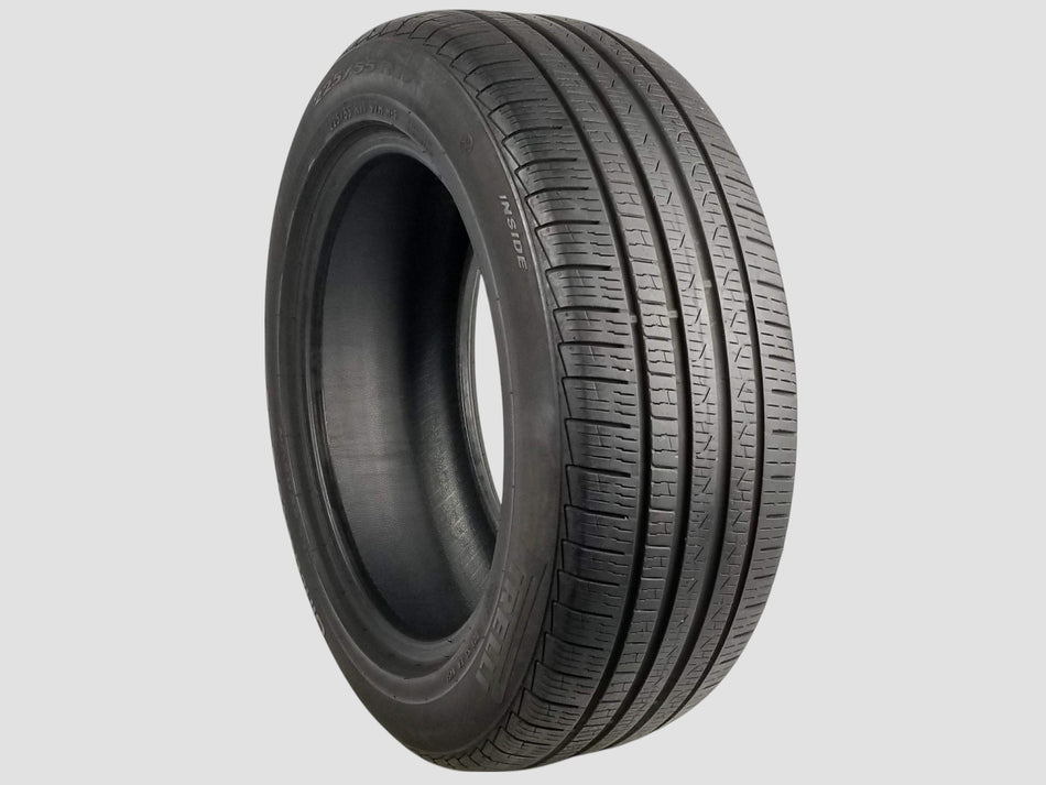 Used P225/55R17 Pirelli Cinturato P7 A/S Runflat Tires 2255517 97H 225 55 17 R17 5/32