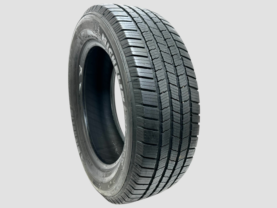 Used P245/60R18 Michelin Defender LTX M/S Tire 245 60 18 105H 2456018 R18 7/32