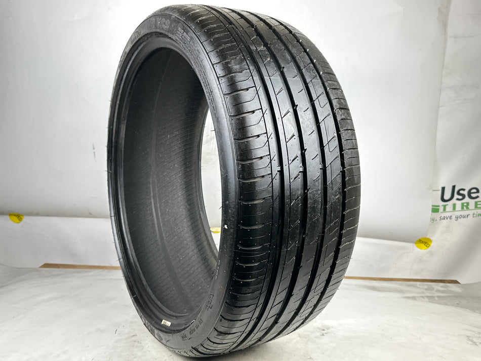 Pre-Owned P245/35R20 Atlander AX88 Tire 245 35 20 95W 2453520 R20 9/32
