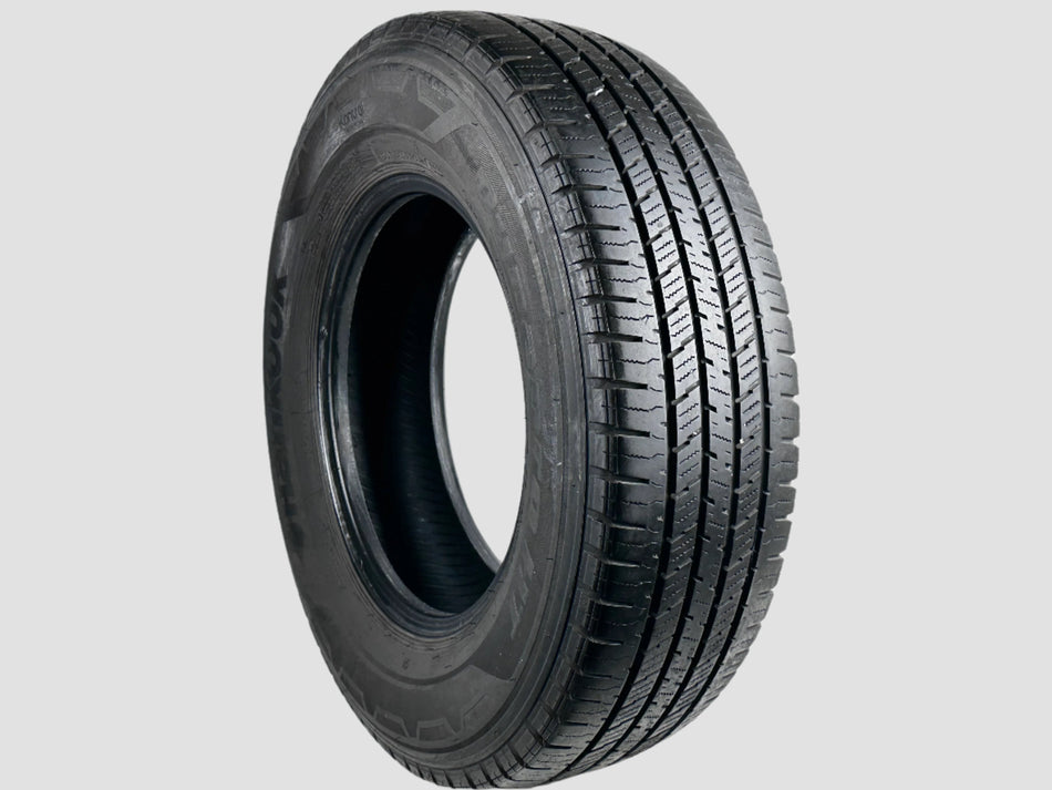 Set of 2 — Used LT245/75R17 Hankook Dynapro HT Tire 245 75 17 121/118S  2457517 R17 6/32