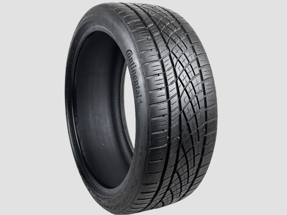 Used P215/40R18 Continental ExtremeContact DWS06 Plus Tire 215 40 18 89Y 2154018 R18 6/32