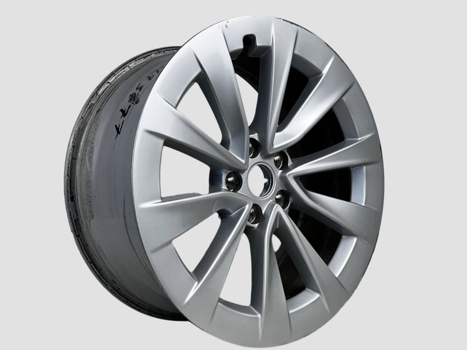 Used 19x8.5  5x114.3 +40mm Tesla Model Y Wheels