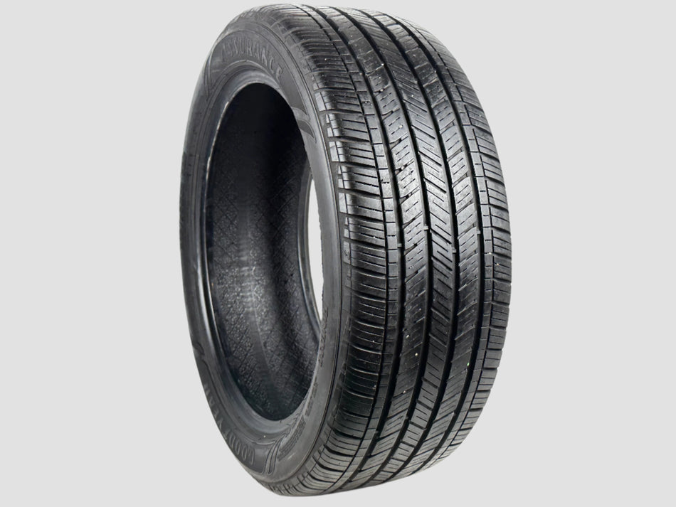 Set of 2 — Used P215/50R18 Goodyear Assurance Finesse Tire 215 50 18 92H 2155018 R18 7/32