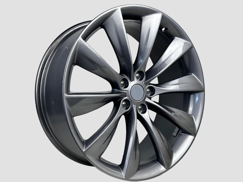 Pre-Owned 21x8.5  5x120 +40mm Tesla Model S Wheels