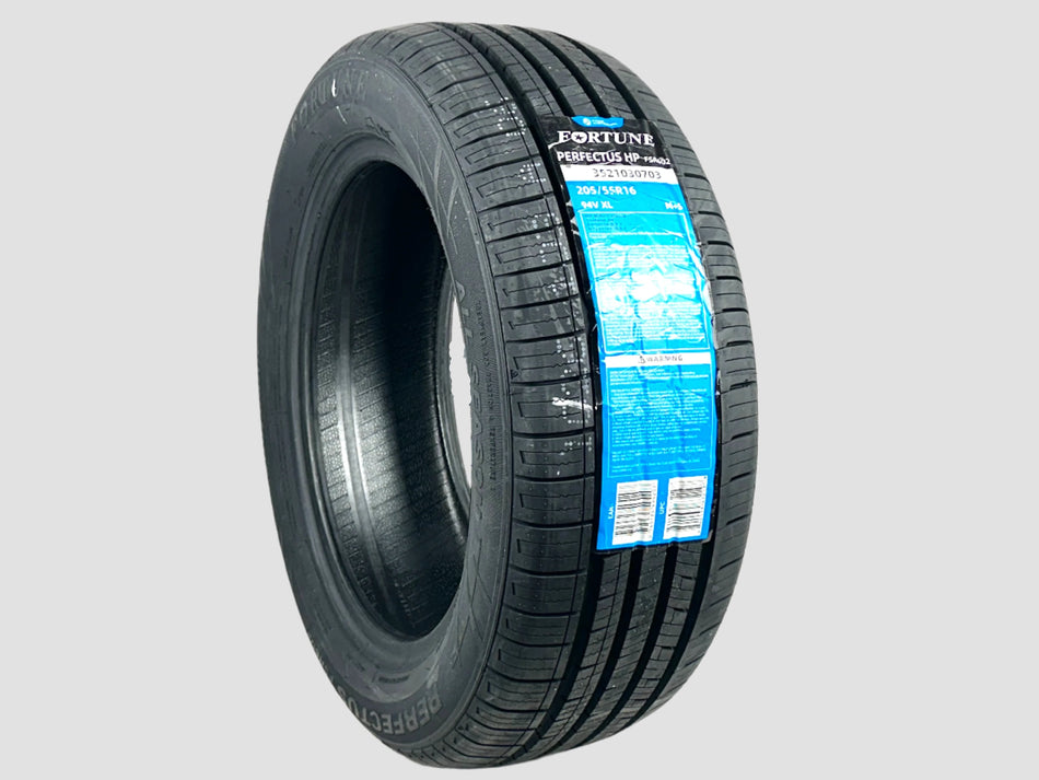 Set of 4 — NEW 205/55R16 Fortune Perfectus FSR602 Tire 2055516 94V 205 55 16 R16