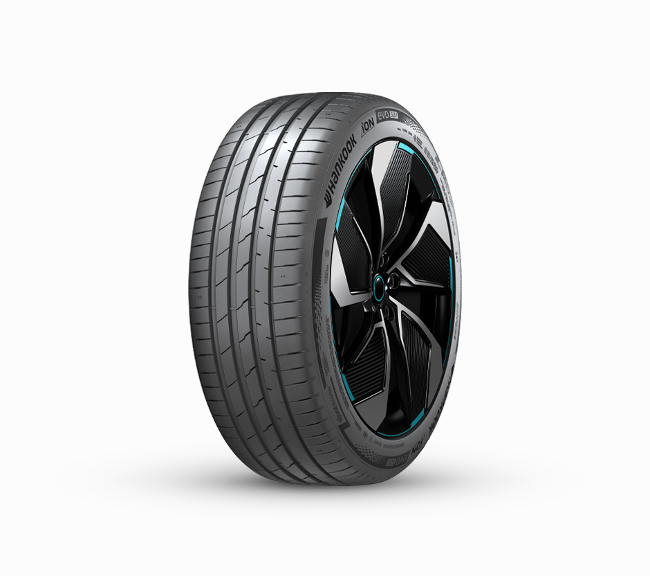 Hankook ION EVO SUV IK01A Tire 255 35 21 R21