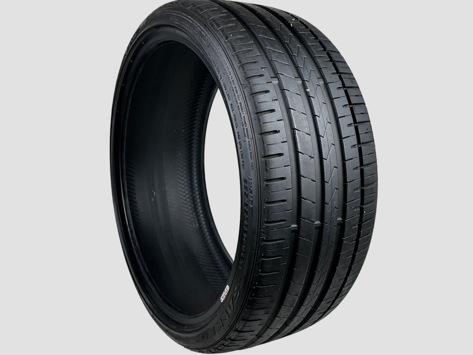 Used P235/35R20 Falken FK510 Tire 235 35 20 92Y 2353520 R20 8/32