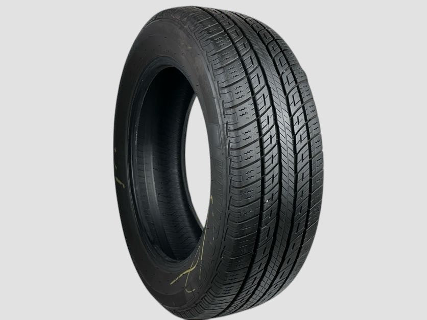 Used P225/60R18 Uniroyal Tiger Paw Touring A/S Tire 225 60 18 100H 2256018 R18 7/32