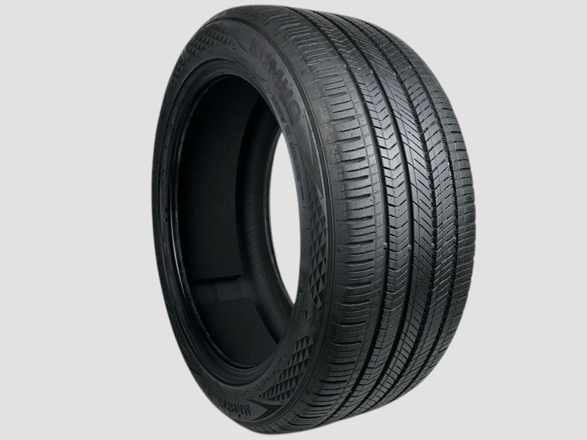 Used P255/45R19 Kumho Majesty 9 Solus TA91 EV TO Tire 255 45 19 104V 2554519 R19 6/32