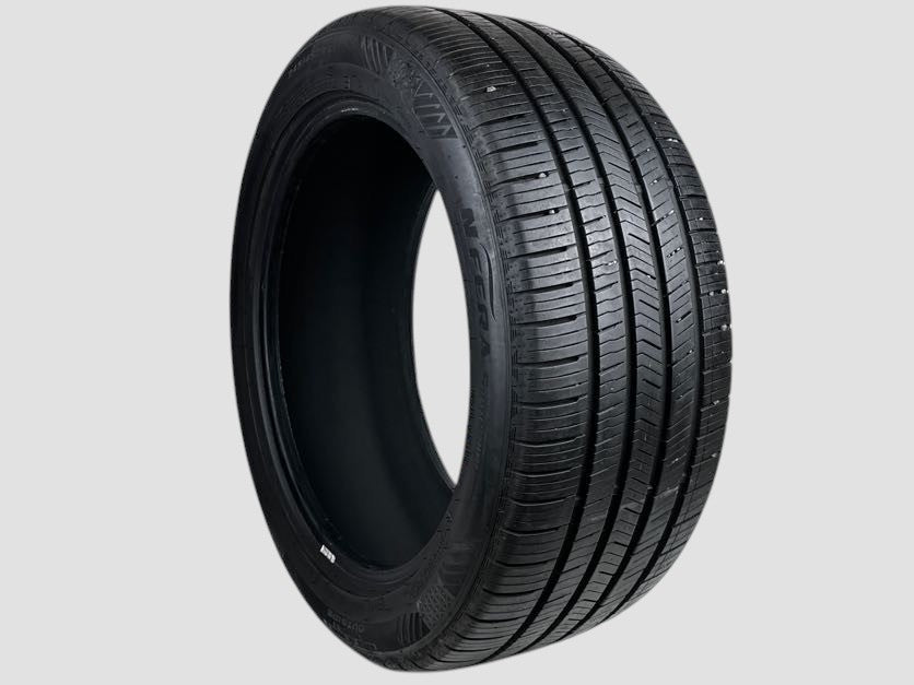 Used P245/45R18 Nexen N'Fera Supreme Tire 245 45 18 100W 2454518 R18 8/32