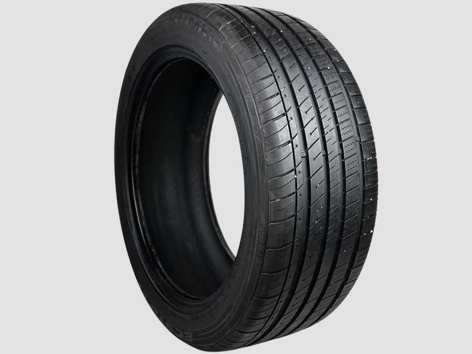 Used P245/45R19 Kumho Ecsta Lx Platinum Tire 245 45 19 102W 2454519 R19 8/32