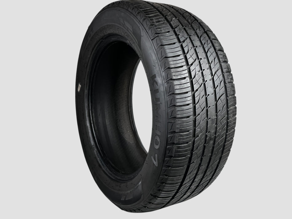 Used P255/55R18 Kumho Crugen Premium Tire 255 55 18 109V 2555518 R18 7/32
