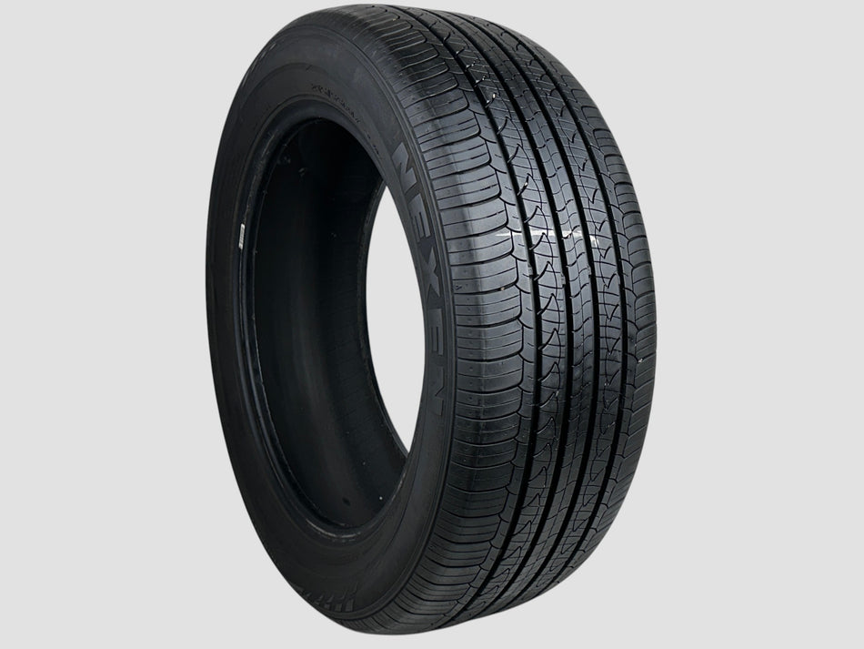 Used P215/55R17 Nexen N'Priz AH8 Tire 2155517 94V 215 55 17 R17 7/32