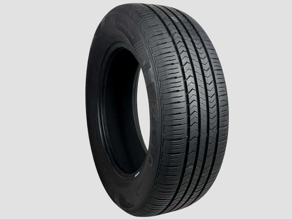 Used P225/60R16 Nexen IQ Series1 Tire 2256016 98H 225 60 16 R16 8/32