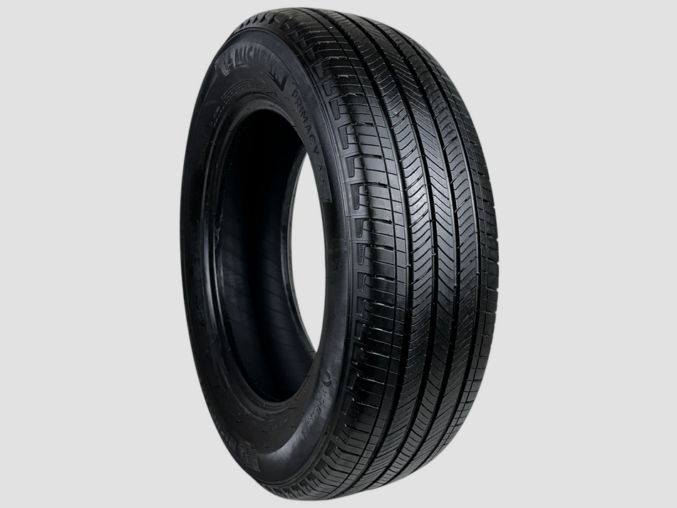 Used P225/65R17 Michelin Primacy A/S Tire 2256517 102H 225 65 17  R17 5/32