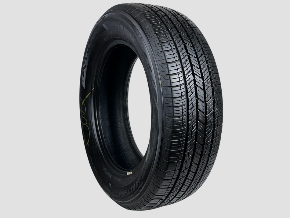 Used P225/60R17 Kumho Solus TA51A Tire 2256017 99H 225 60 17 R17 8/32