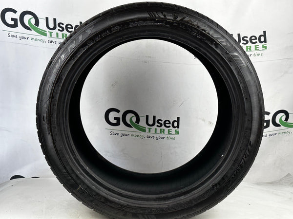 Used P275/40R20 Lexani Lx-Twenty Tires 275 40 20 106W 2754020 R20 7/32