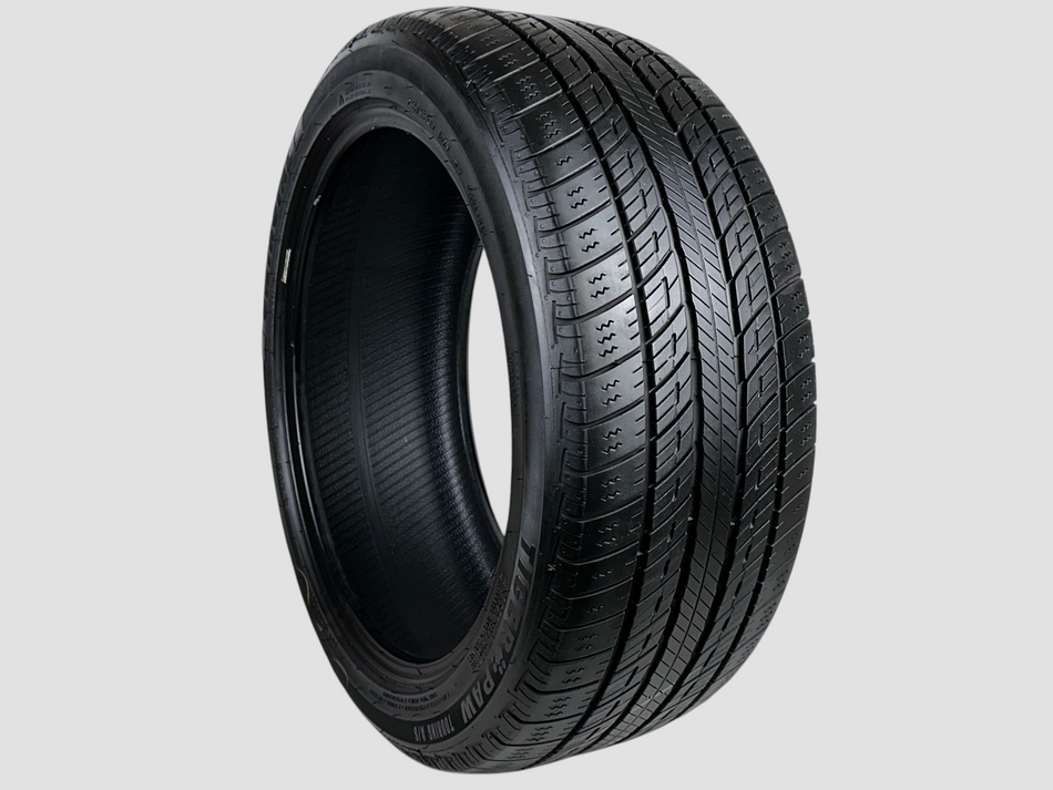Used P245/45R19 Uniroyal Tiger Paw Touring A/S Tire 245 45 19 102V 2454519 R19 7/32