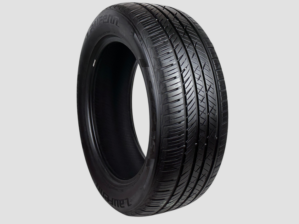 Used P235/55R18 Laufenn S-Fit A/S Tire 2355518 100W 235 55 18 R18 7/32