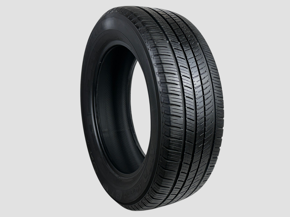 Used P225/60R18 Yokohama Avid Ascend GT Tire 225 60 18 100H 2256018 R18 6/32