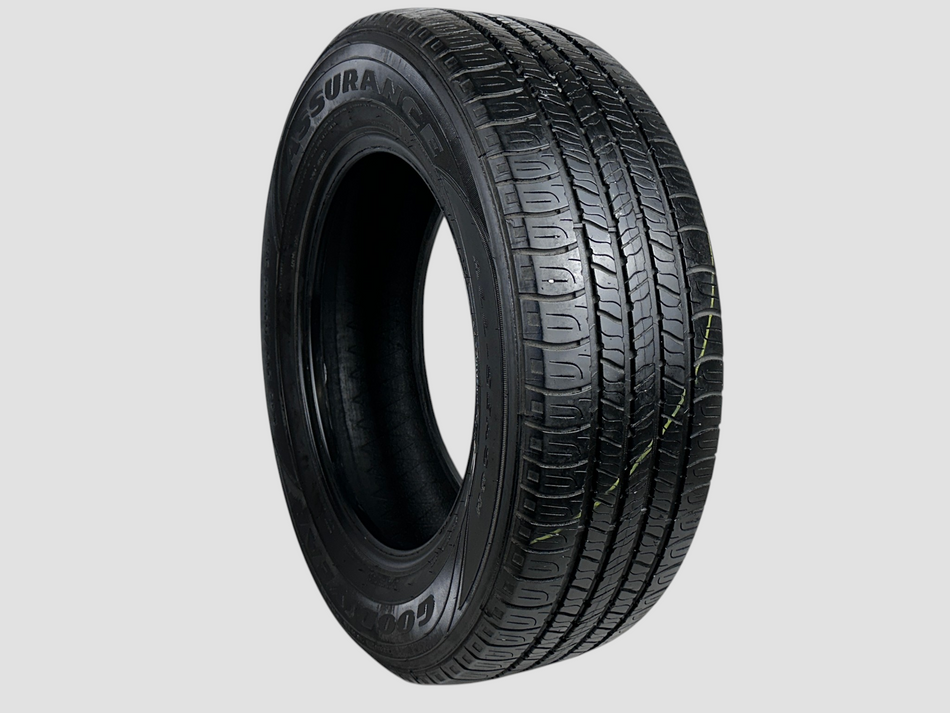 Used P215/65R16 Goodyear Assurance A/S Tire 215 65 16 98T 2156516 R16 6/32