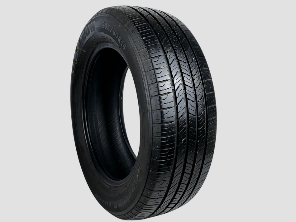 Used P205/60R16 Sailun Atrezzo SH408 Tire 2056016 92H 205 60 16 R16 6/32