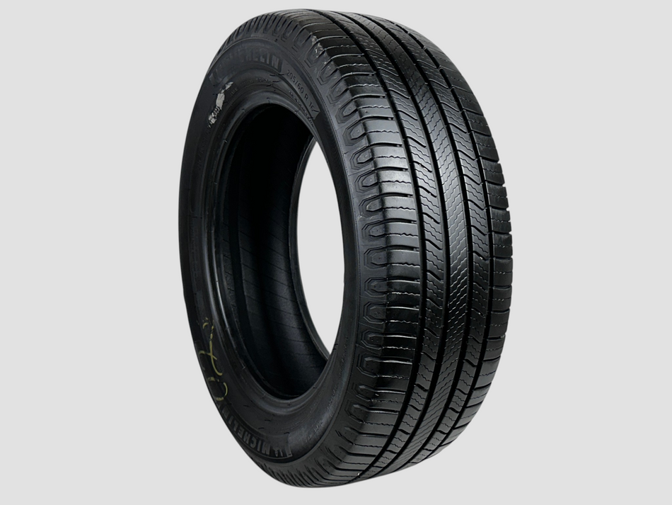 Used P205/60R16 Michelin X Tour A/S-2 Tire 2056016 92H 205 60 16 R16 7/32
