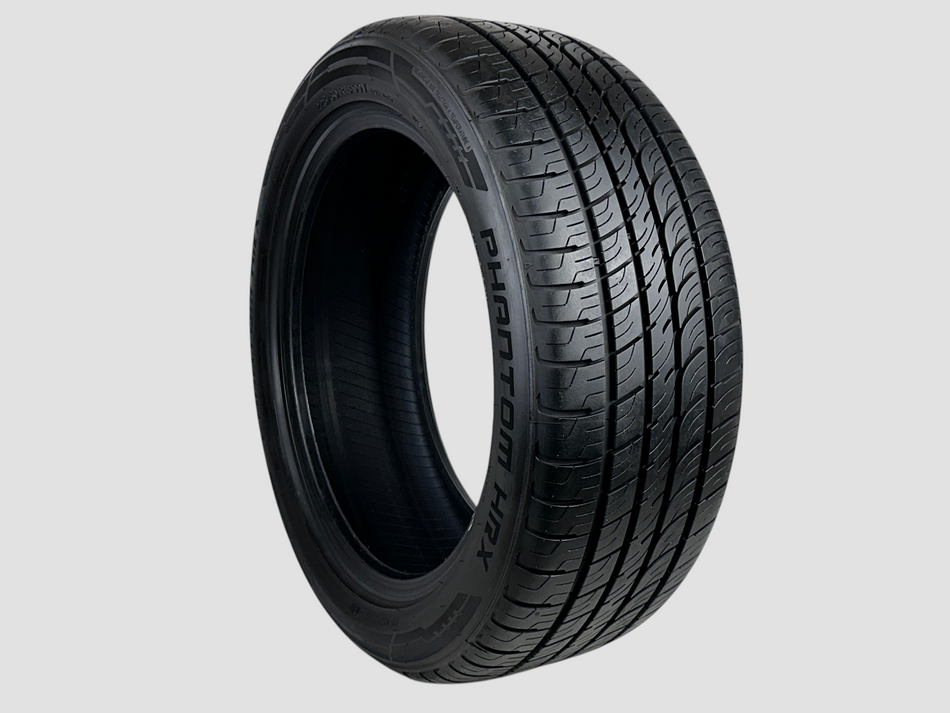Used P225/50R18 Phantom HRX  Tire 225 50 18 99V 2255018 R18 8/32