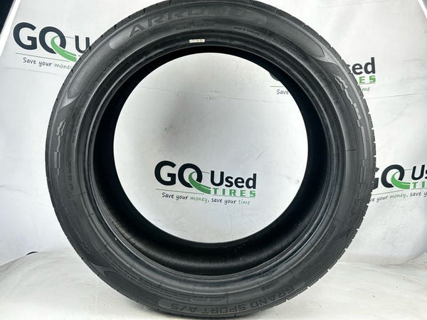 Used P295/40R21 Arroyo Grand Sport A/S Tires 2954021 111Y 295 40 21 R21 7/32