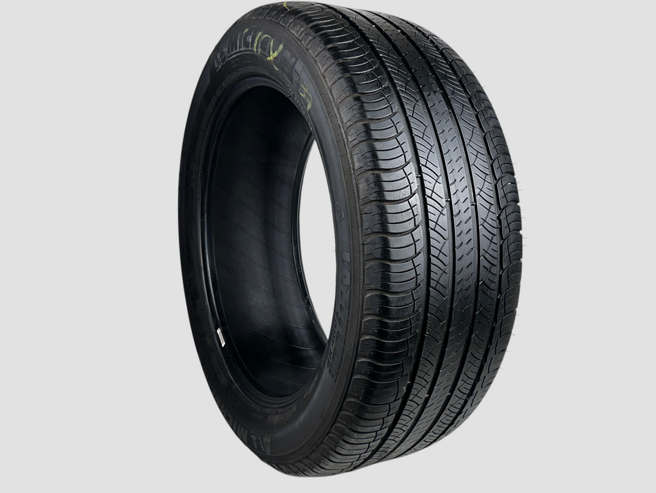 Used P255/50R20 Michelin Latitude Tour HP Tire 255 50 20 109W 2555020 R20 5/32