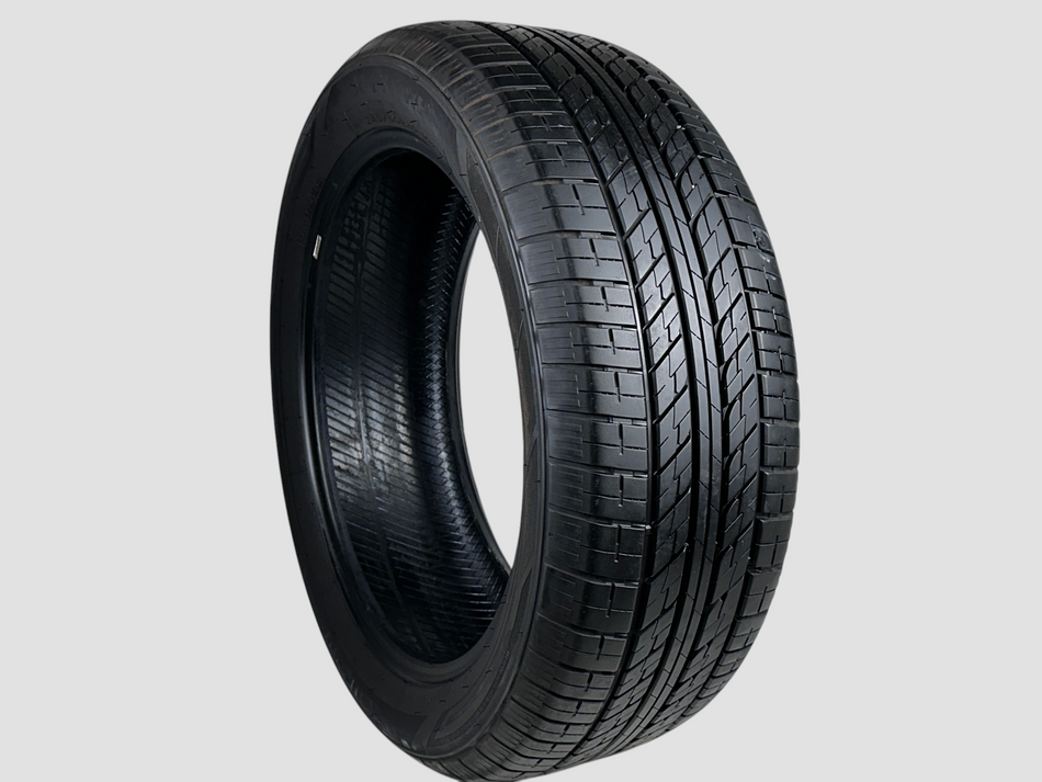 Used P245/50R20 Laufenn X Fit HP Tire 245 50 20 102V 2455020 R20 7/32