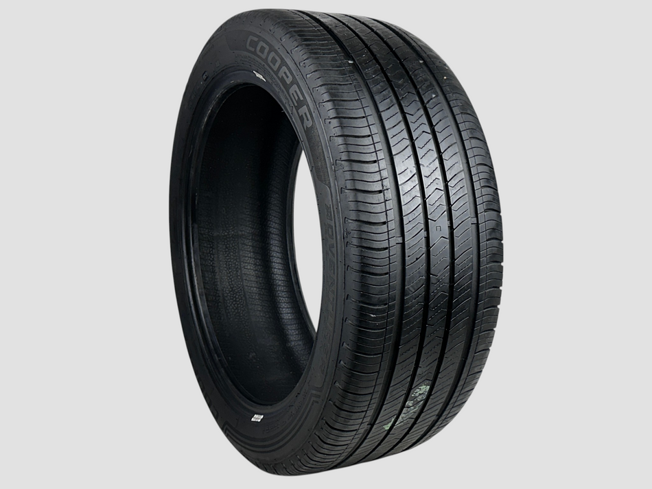 Used P235/45R18 Cooper Adventurer A/S Tire 235 45 18 94V 2354518 R18 6/32