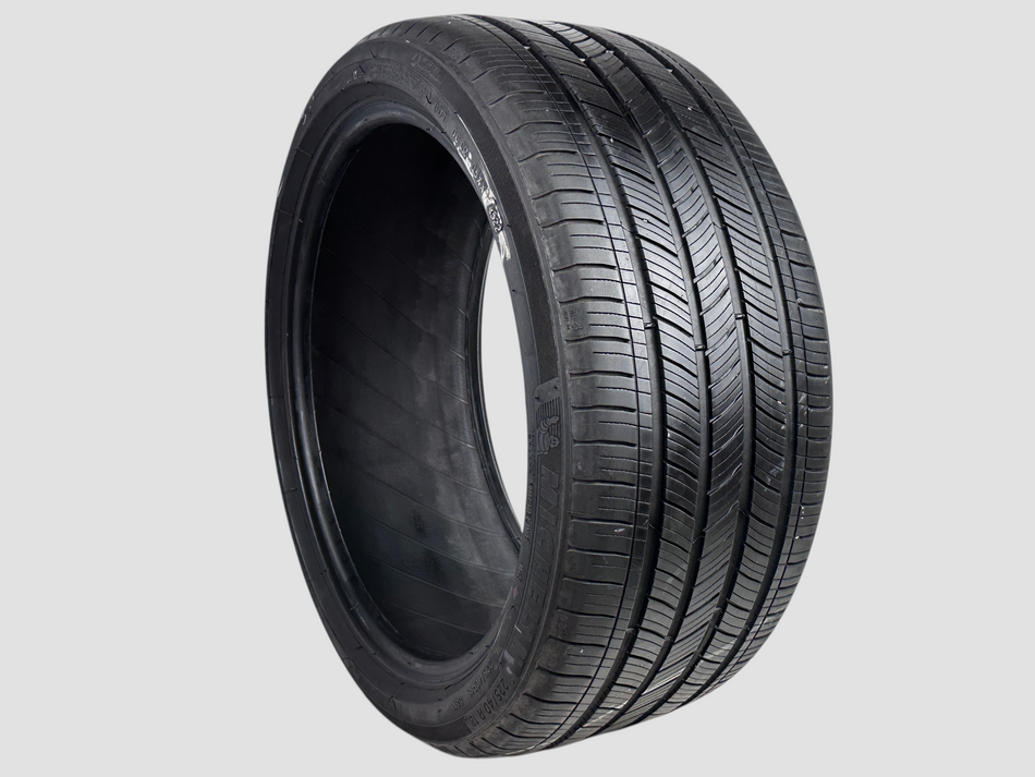 Used P225/40R18 Michelin Primacy A/S Tire 225 40 18 88V 2254018 R18 6/32