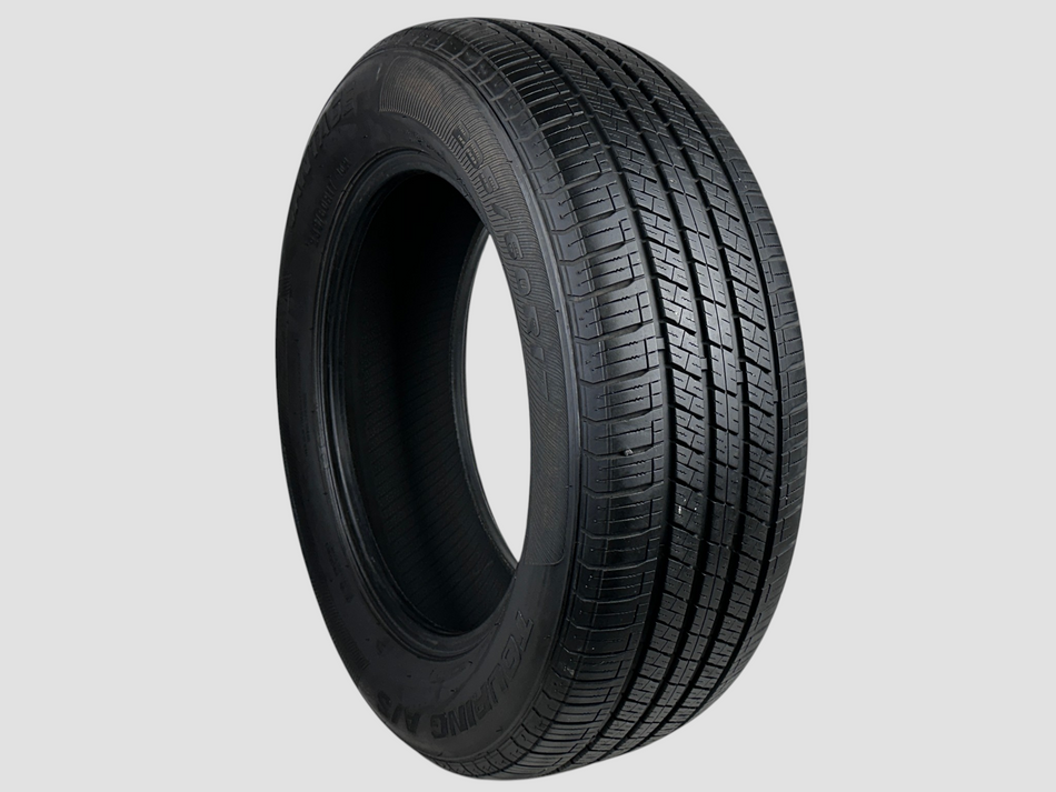 Used P235/60R17 Vantage Touring A/S Tire  2356017 102V 235 60 17 R17 7/32
