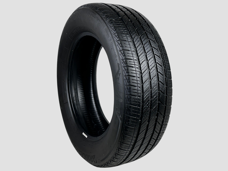 Used P205/60R16 Bridgestone Turanza Quiettrack Tire 2056016 92V 205 60 16 R16 6/32