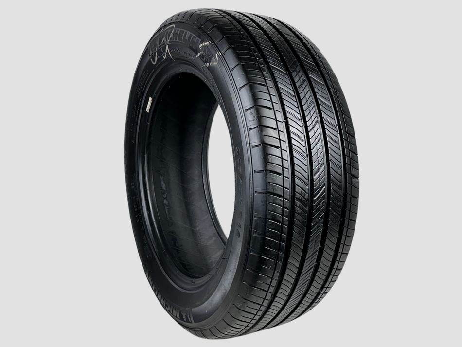 Used P215/55R16 Michelin Energy Saver A/S Tire 2155516 93V 215 55 16 R16 7/32